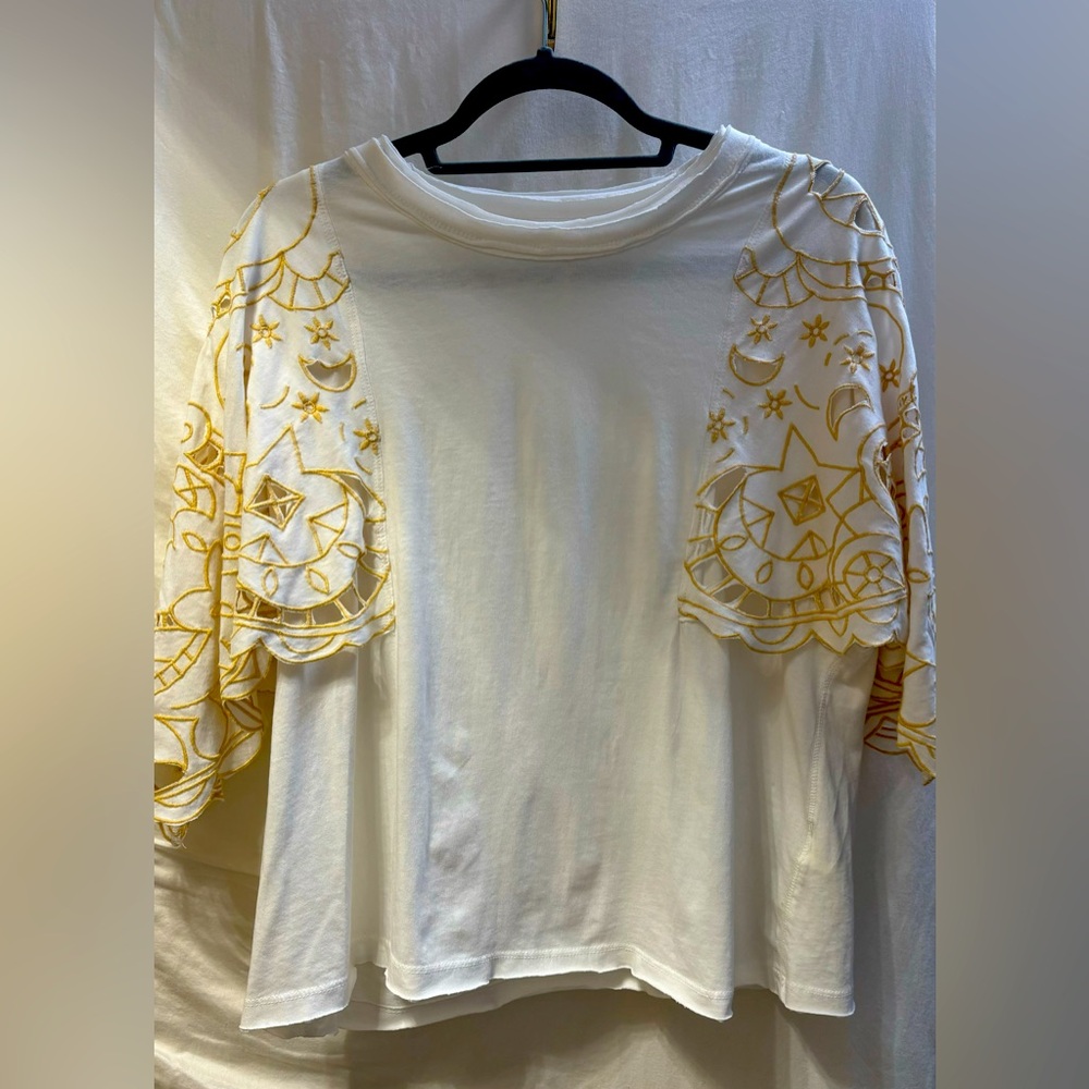 Free people shirt size medium. New without tags